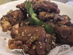 -牛头鱼庄·地道广西菜(西明店)