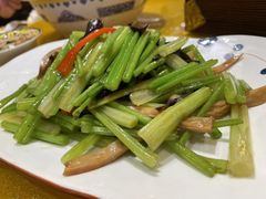 -德乐海蒙餐