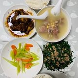 黄豆猪脚汤