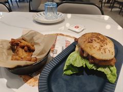 -必胜客(安盛金马店)