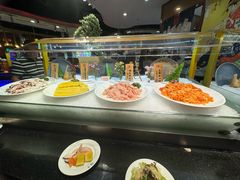 -四海一家自助餐(益田假日广场店)