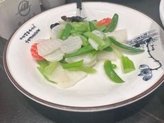 -国人川菜(李家村建东街店)