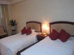 -曲江惠宾苑宾馆(大雁塔大唐不夜城店)