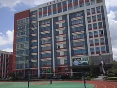 -上海市工商外国语学校