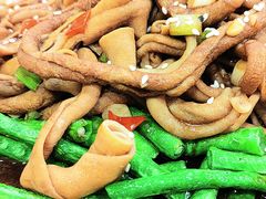 -华信美食