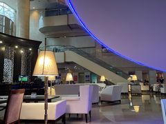 大堂-上海齐鲁万怡大酒店·辣椒屋咖啡厅