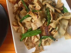 -莲餐厅·湖北菜·潜江小龙虾店(愚园路店)