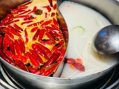-大斌家串串火锅(德思勤店)