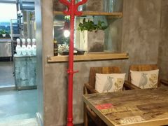 -HIGH FIVE哈福手工汉堡(桂林路店)