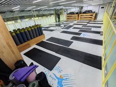 -超菲特健身工作室(晨月店)