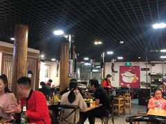 大堂-原食烤肉·苏姐餐厅