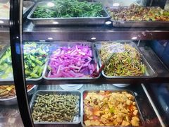 自助取餐区-郑家包子牛肉拉面(尚勤路店)