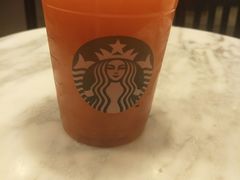 冰摇桃桃乌龙茶-星巴克(陆家嘴软件园店)