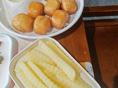 -乡土黄·鲜牛肉火锅·小龙虾(兴业街店)