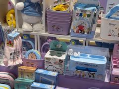 -名创优品(山东青岛市新业广场店)