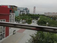 -国际港务区(地铁站)