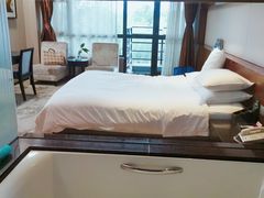 -上海怡沁园度假酒店