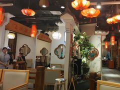 -万重锦·人文川菜馆(骡马市店)