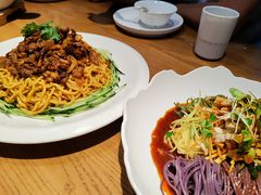 -俭寨大盘鸡·手抓肉·烧烤新疆菜(乌苏路店)