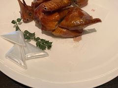 玻璃乳鸽-甄御•海鲜新青岛菜(麦岛店)