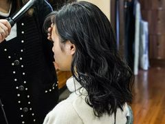 -金夫人化妆摄影职业培训学校