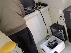 -千米手机电脑维修回收(松江万达店)