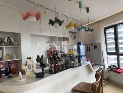 -E.L.K造型momopark店