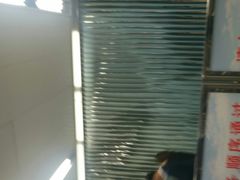 -白石桥南(地铁站)