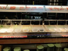 -釜御山海鲜烤肉火锅自助(新城市中心店)