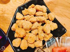 -月亮眼花园餐厅书吧酒吧