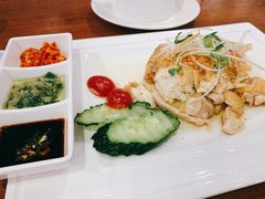 特色白切鸡-金翠河烧鹅粤式茶餐厅(龙湖三千集天街店)