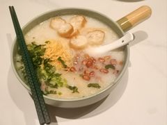 艇仔粥-喜势点·糖沙翁手工茶点·本地人茶居(永庆坊店)