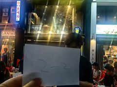 -BHC炸鸡(明洞总店)