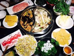 -纸盐河码头火锅(十八梯店)