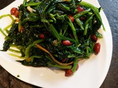-缘福乡村铁锅炖民宿(八达岭店)
