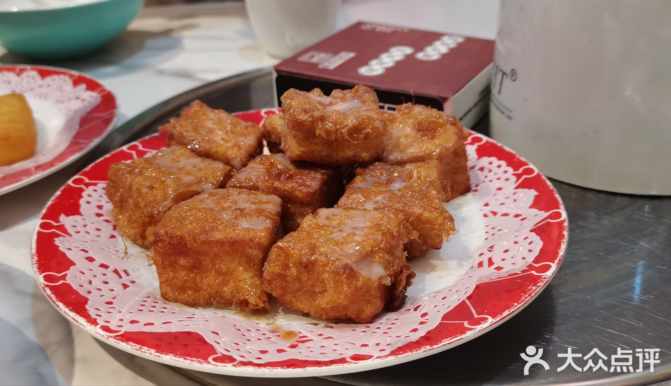 港味茶餐厅拔草[吹风机][吹风机][吹风机]