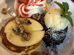 -Gloria Jean's Coffees