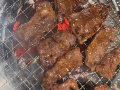 -山川小町·极番烧肉(新地假日广场店)