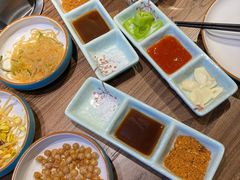 -明洞阿姨·韩式酱蟹烤肉·创意料理(三元桥店)