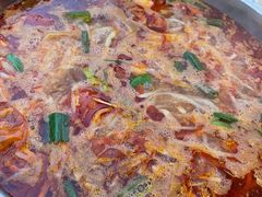 -黄利砖万峰林布依特色酸笋牛肉馆