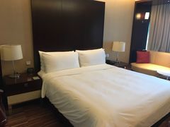 -上海龙之梦万丽酒店