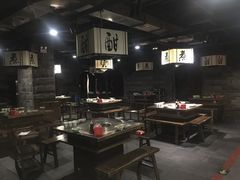 -红九格老火锅(三峡广场店)