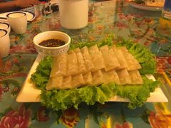 -闯关东东北农家菜(崂山石老人店)