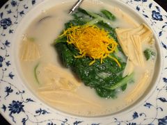 豆衣鱼汤烧时蔬-锦楼·臻选新杭帮(杭州中心店)