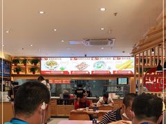 大堂-南城香·饭香串香馄饨香(青年路店)