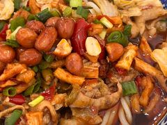 酸辣肥肠粉-湖南常德牛肉米粉(十梓街店)