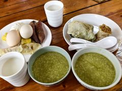 -天门沟九州驿站树上汤泉