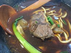 -大牛湾·眷村牛肉面(蠡溪店)