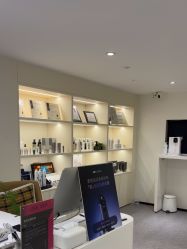 -JNK皮肤管理中心