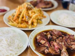 微辣辛辣猪蹄-贤花饭店(城阳店)